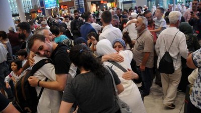 Hacılar yurda dönmeye başladı