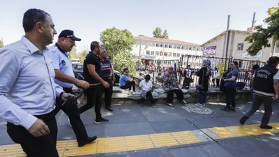 Ankara'da okullarda seyyar satıcı denetimi