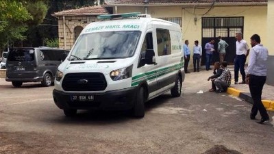 İnşaat işçilerinin kamyoneti devrildi: Ölü ve yaralılar var