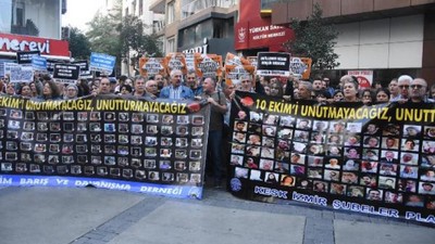 Ankara Tren Garı saldırısında ölen 103 kişi İzmir'de anıldı
