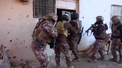Sosyal medyada harekat karşıtı paylaşıma 5 gözaltı