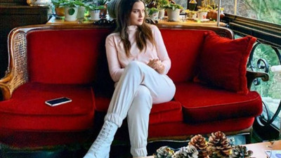 Fahriye Evcen'den hayranlarını mest eden paylaşım