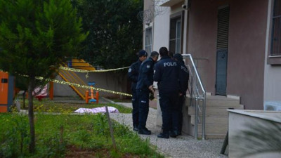 Adana'da intihar: 9'uncu kattan atlayarak canına kıydı