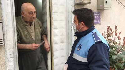 Kibarca verdiği siparişle tanınmıştı... Burhan amca hastaneye kaldırıldı