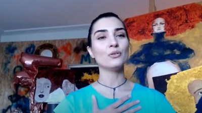 Tuba Büyüküstün YouTube kanalında güzellik itirafıyla herkesi şaşırttı!