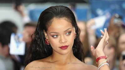 Rihanna dünyanın en zenginler listesine girdi