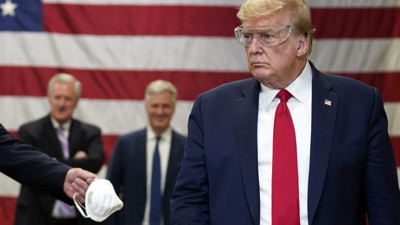 ABD Başkanı Trump, ülke genelinde maske zorunluluğu olmayacağını açıkladı