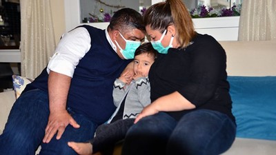45 günlük bebeği evlat edinen çifte biyolojik baba şoku