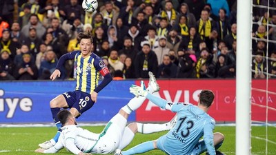 Geriden gelen Fenerbahçe, Konyaspor'dan 3 puanı aldı