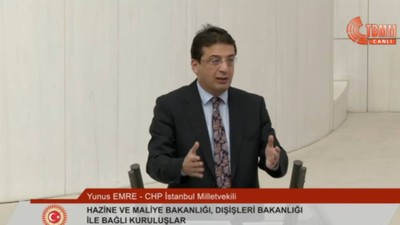 CHP'li Yunus Emre'den Bakan Mevlüt Çavuşoğlu'na: Türkiye'ye layık bir bakan olamadınız bari ciddi bir insan olun