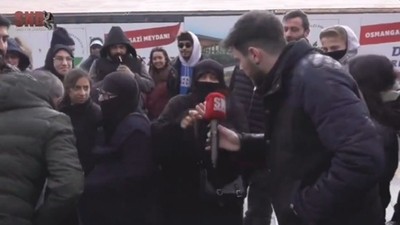 AKP'li bir kişi sokak röportajında söyledikleri ile pes dedirtti: 'Erdoğan peygamberin varisidir'
