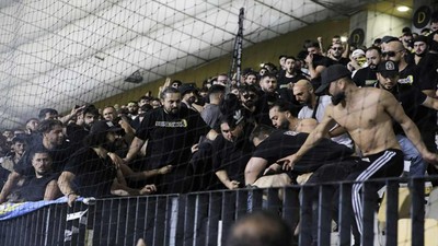 UEFA’dan Fenerbahçe'ye para ve seyircisiz oynama cezası