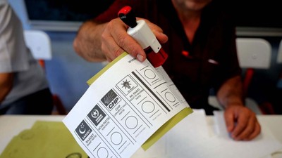 Üniversiteli gençlerin adres değişikliğinde takvim sorunu: Oy kullanacak gençler zor duruma düşüyor