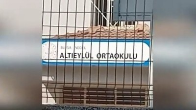 Tepki çeken görüntüler: Okul zili yerine Arapça ilahi