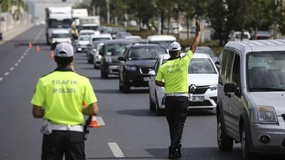 Sürücüler dikkat: Trafikte bunu yapan 20 bin 977 lira ceza ödüyor!