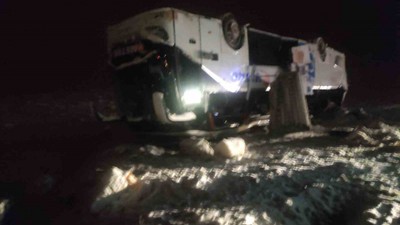 Bingöl’de 2 ayrı otobüs kazası: 22 yaralı