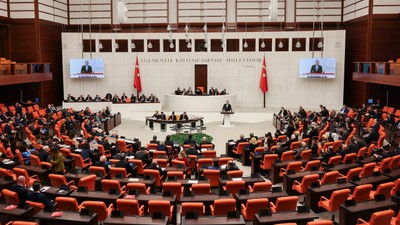 Bazı vekiller rahatsız oldu: Saadet Partisi'nin o çıkışı CHP'de kriz yarattı