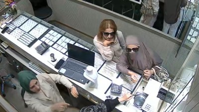"Oğlumu Evlendirdim" Yalanıyla Kuyumcuyu Soydular