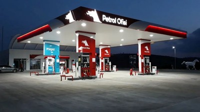 Türkiye'de Binlerce İstasyonu Olan Dev Petrol Şirketi Satıldı: Yeni Sahipleri Belli Oldu