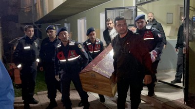 Kastamonu'da Kadın Cinayeti: Polis Memuru Eşini Öldürdü
