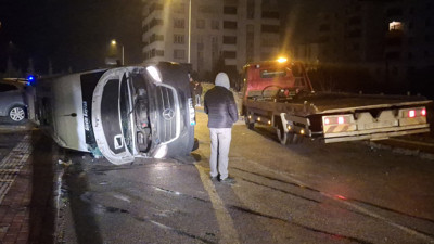 Bursa'da Feci Kazada 8 İşçi Yaralandı