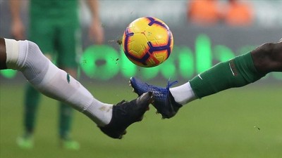 Afrika'da Yılın 11'i Belli Oldu! Türkiye'den Osimhen ve Amrabat da Listede