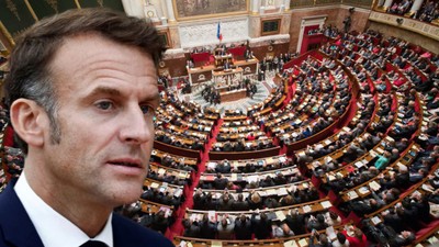 Macron Duyurdu… Fransa Referanduma Gidiyor