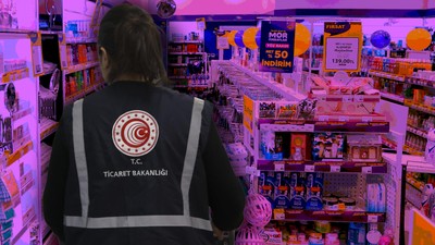 Ünlü Kişisel Bakım Marketinde Skandal! Bakanlık Kanser Riski İçeren O Ürünü YASAKLADI