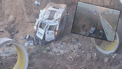 Tuzla'da Feci Kaza! Servis Dere Yatağına Uçtu: 1 Ölü, 14 Yaralı