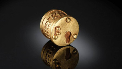 Almanya'da Bin 600 Yıllık Minyatür Asma Kilit Bulundu