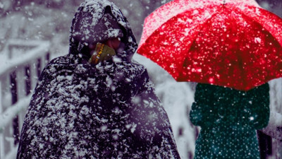 Meteoroloji İl İl Uyardı... Yola Çıkacaklar Dikkat: Göz Gözü Görmeyecek, Kalınlığı 15 Santimi Bulacak