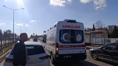 Karşıdan Karşıya Geçmek İsterken Neye Uğradığını Şaşırdı