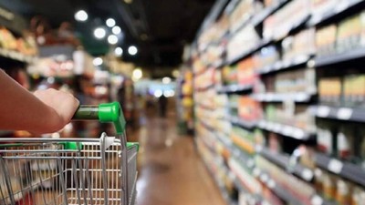 Marketteki Tavukların İçinden Çıkanlar Şoke Etti: Tüm Satışları Durduruldu