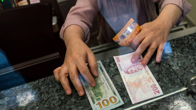 Döviz Büroları için Kritik Hamle! Resmi Gazete'den Duyuruldu, Zorunlu Olacak: Süre 2 Yıla Çıkarıldı