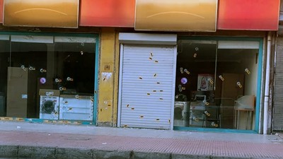 Adana'da Beyaz Eşya Dükkanına Kurşun Yağmuru