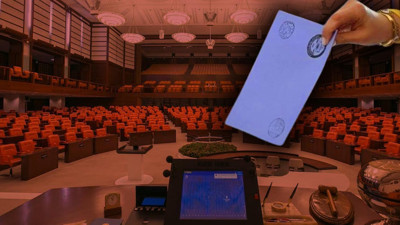 CHP’den İstifa Eden İsim Yeni Parti Kuruyor ‘Kararsızlar’