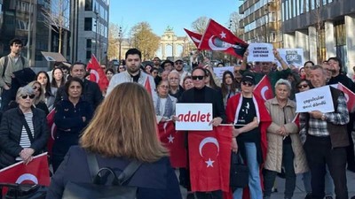 Gurbetçiler Ekrem İmamoğlu İçin Sokaklara Çıktı