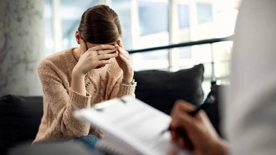 Travma Terapisti Açıkladı: Sadece 1 Dakikada Tüm Kaygıyı, Stresi Yok Eden Yöntem