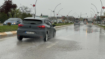 Edirne’de Sağanak Yağış Hayatı Olumsuz Etkiledi