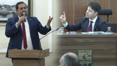 Tam 'Her Şey Çok Güzel Olacak' Derken... AKP'li Başkan, CHP'li Üyenin Sesini Kesti!