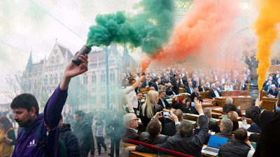 Macaristan'da LGBTİ+ Yürüyüşleri Yasaklandı, Para Cezası Kesilecek