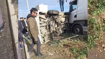 Mardin'de Tır ile Panelvan Çarpıştı: 1 Yaralı