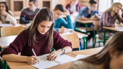 İstanbul’un En İyi Liselerinde Zirve Değişti: İşte En Yüksek Puanlı Okulların Listesi