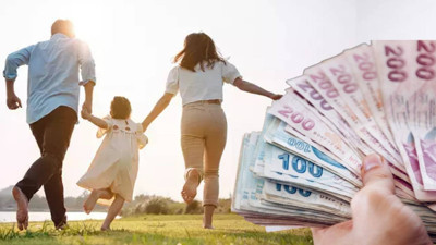 Aile Yılı'nda Büyük Destek: Evlilikte 10 Yılını Dolduran Çiftlere 25 Bin TL’ye Kadar Ödeme Yapılacak! Bugün Başladı