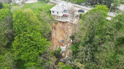 Sakarya'da Korkunç Olay: Duyduğu Gürültüyle Evden Çıktı, Hayatının Şokunu Yaşadı