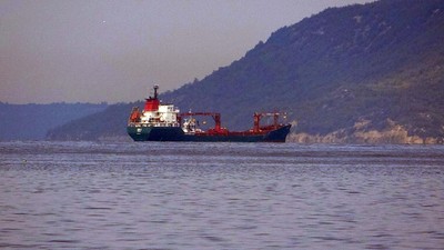 Çanakkale Boğazı Gemi Geçişlerine Kapatıldı