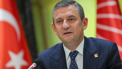 Özgür Özel’den Paskalya Bayramı Mesajı