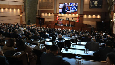 İBB Meclisi’nden Deprem Sonrası Çatı Katları İçin Yeni Düzenleme: Oybirliğiyle Kabul Edildi