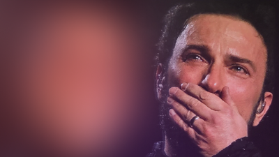 Annesini Kaybeden Tarkan’dan İlk Konser, Hüngür Hüngür Ağladı