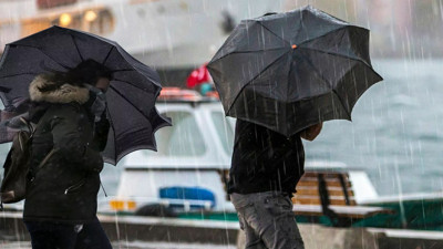 Meteoroloji'den Uyarı Geldi, Her Şey Tersine Dönüyor: Kuvvetli Yağış ve Fırtınaya Dikkat!